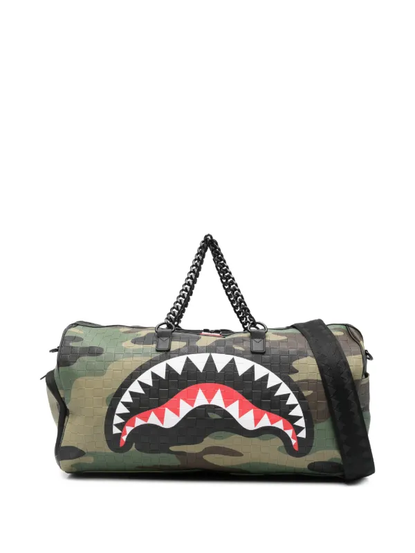 【SPRAYGROUND】ミニダッフルバッグ 迷彩柄 シャーク柄 ボストンバッグ Sprayground カモフラージュ ボストンバッグ | グリーン | FARFETCH JP