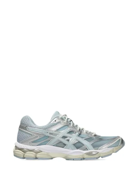 ASICS baskets à lacets