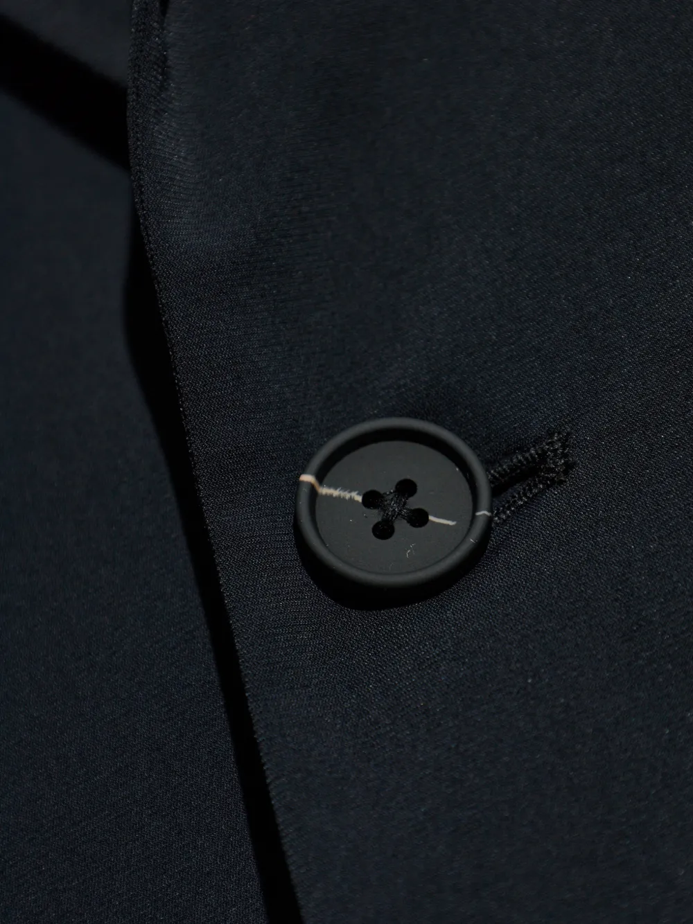 J-Active button-fastening