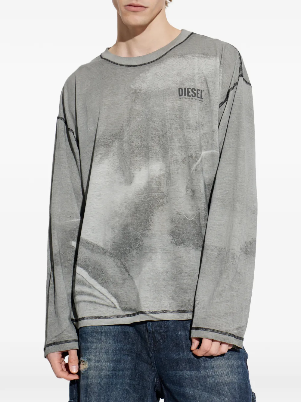 Diesel logo-print long-sleeve T-shirt | Grey | FARFETCH GE