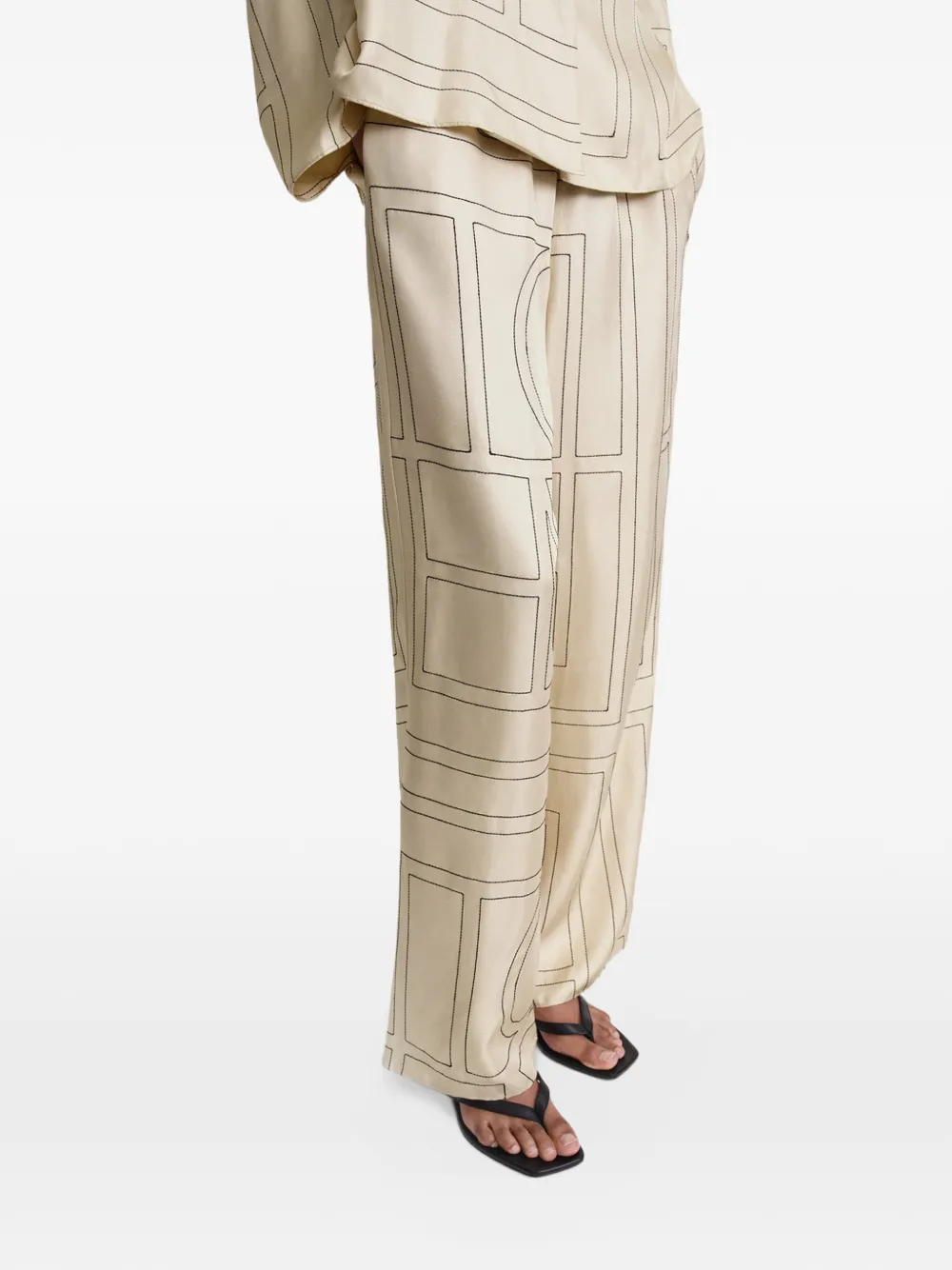 TOTEME Zijden pyjamabroek met monogram Beige