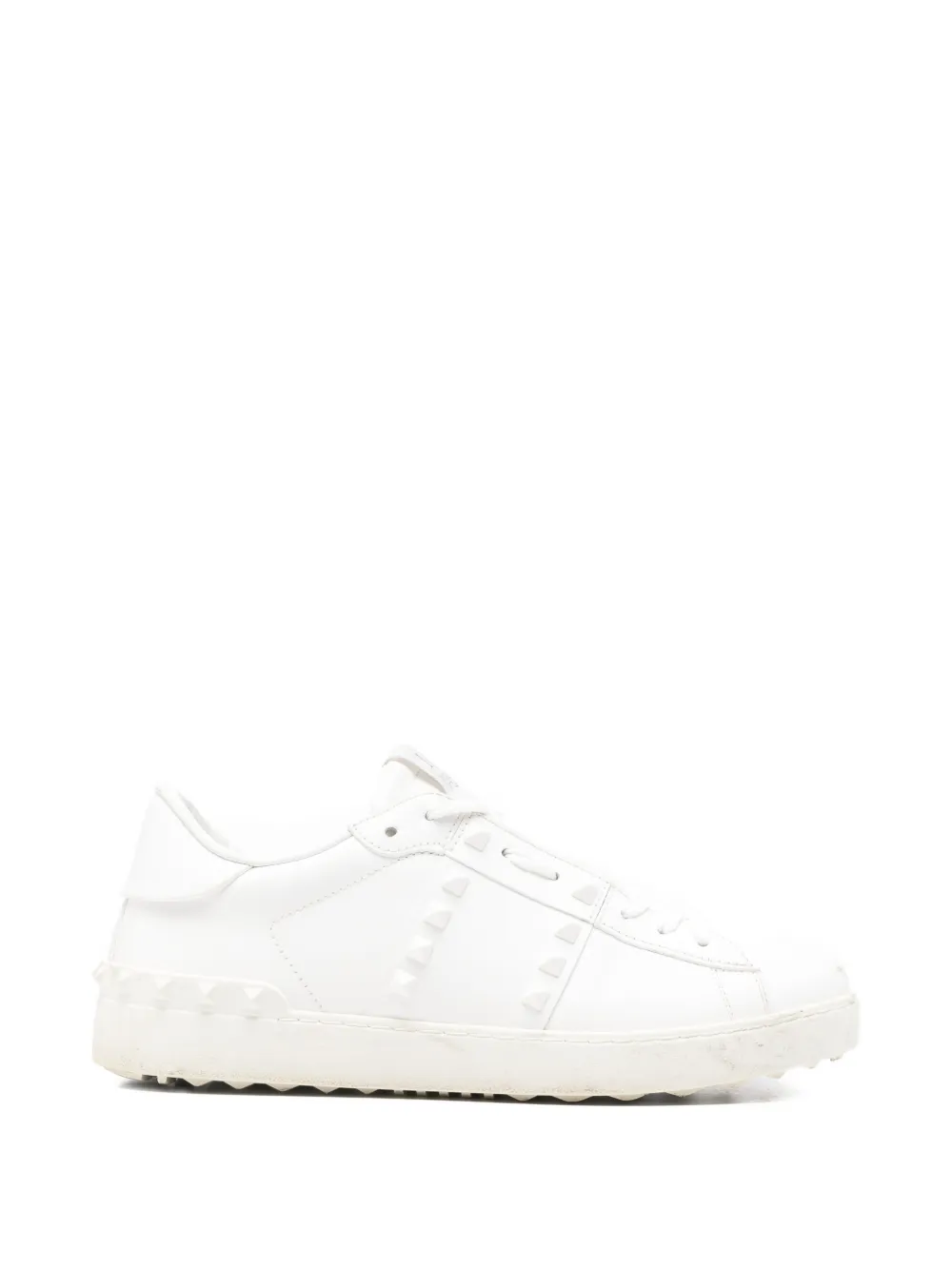 Valentino Garavani Pre-Owned Rockstud-embellishment lace-up sneakers - Bianco