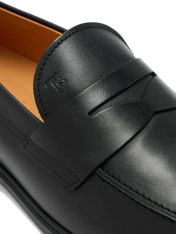 Tod's ペニーローファー | ブラック | FARFETCH JP