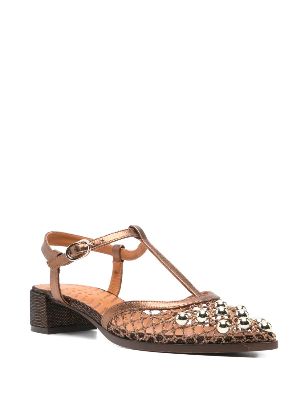 Chie Mihara Hagila pumps met studs en hak Bruin