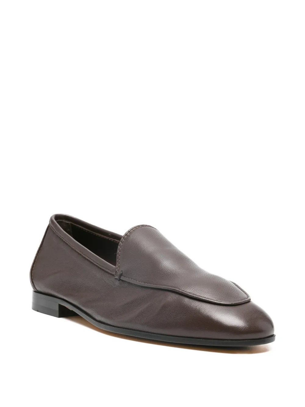 Doucal's almond-toe flat loafers Bruin