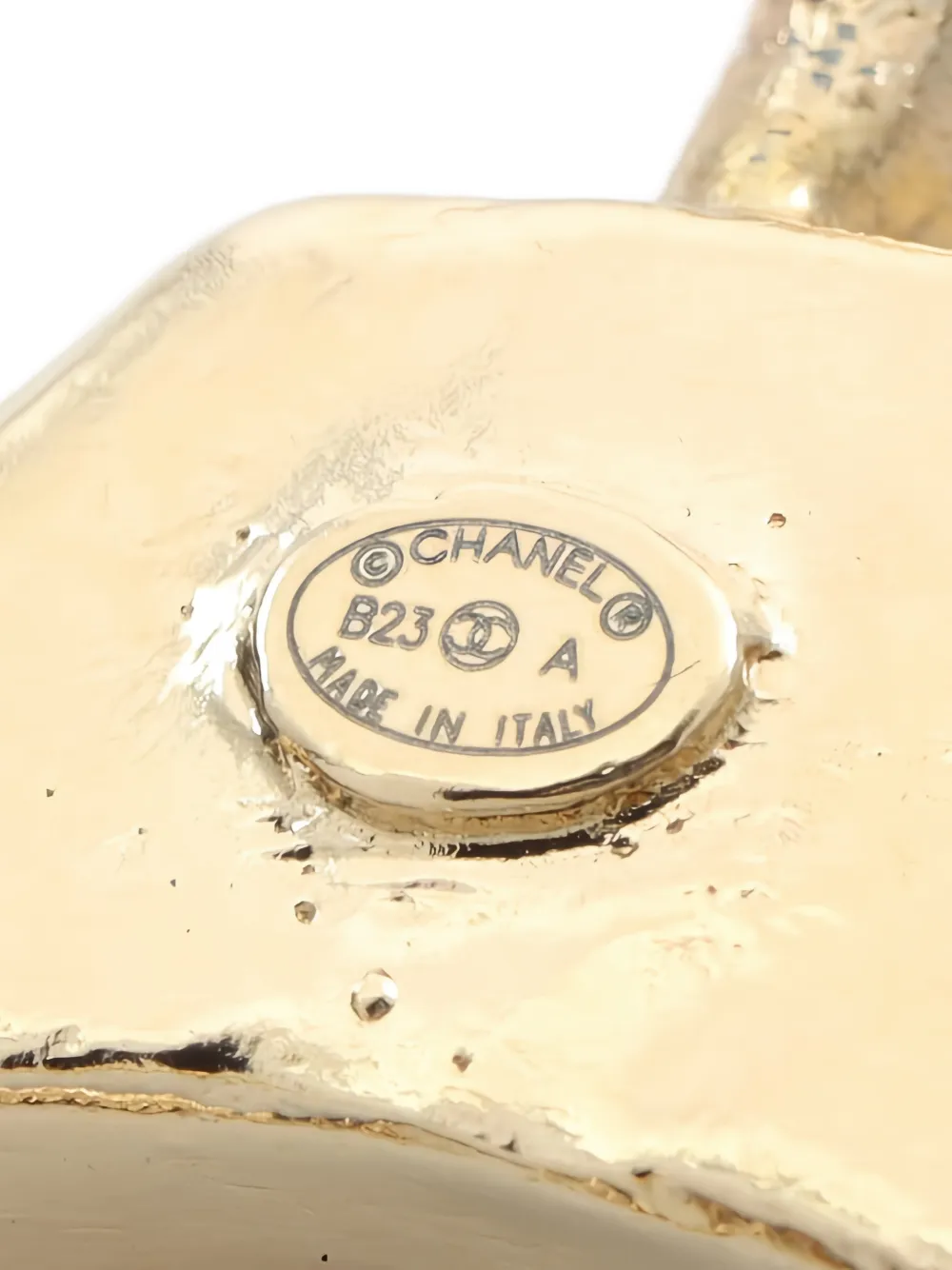 1986-1988 Coco Mark Hanger-Motif Brooch