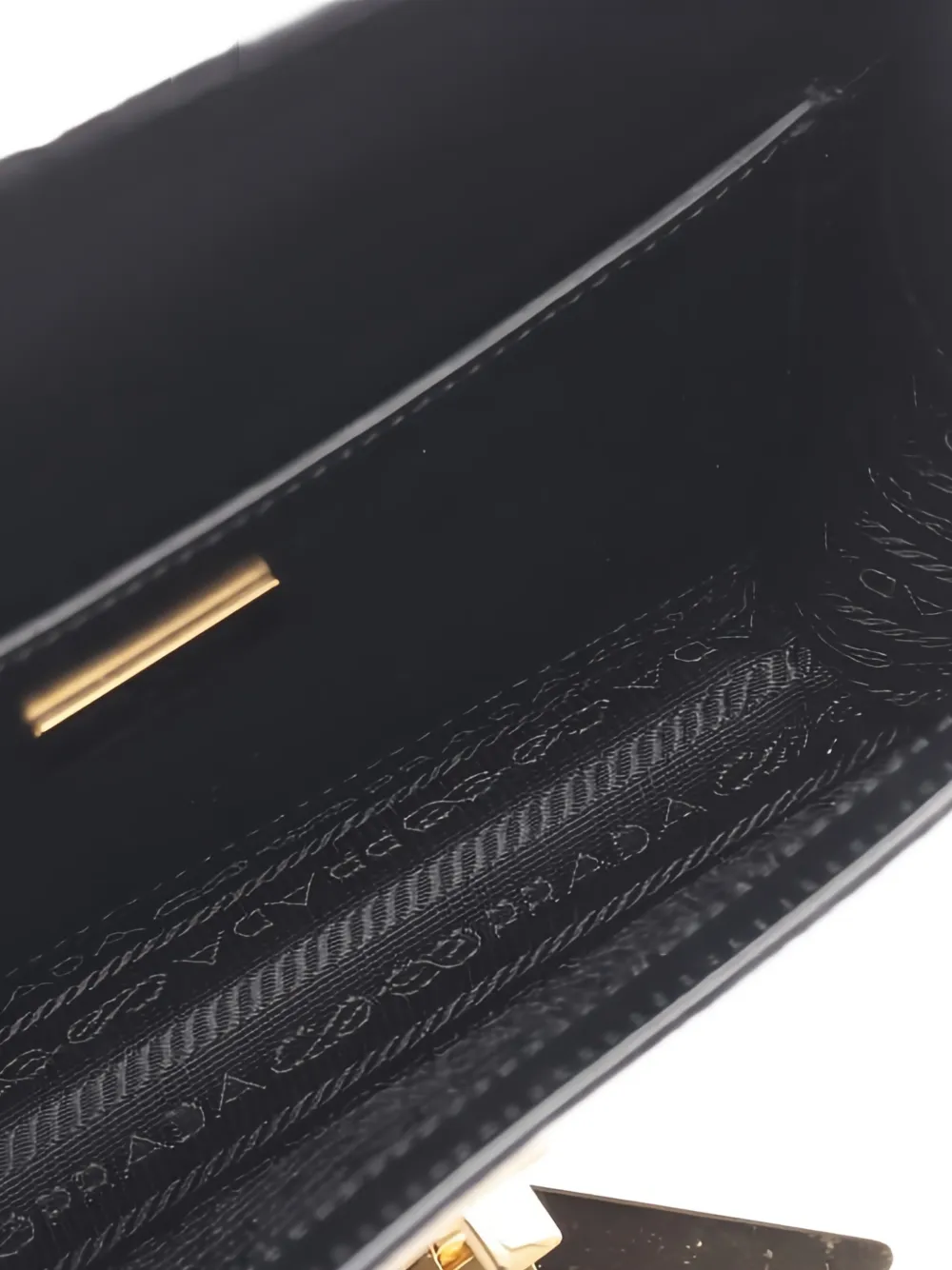  Prada Pre-owned Sac Porté épaule Emblème En Cuir (années 2010) - Noir 