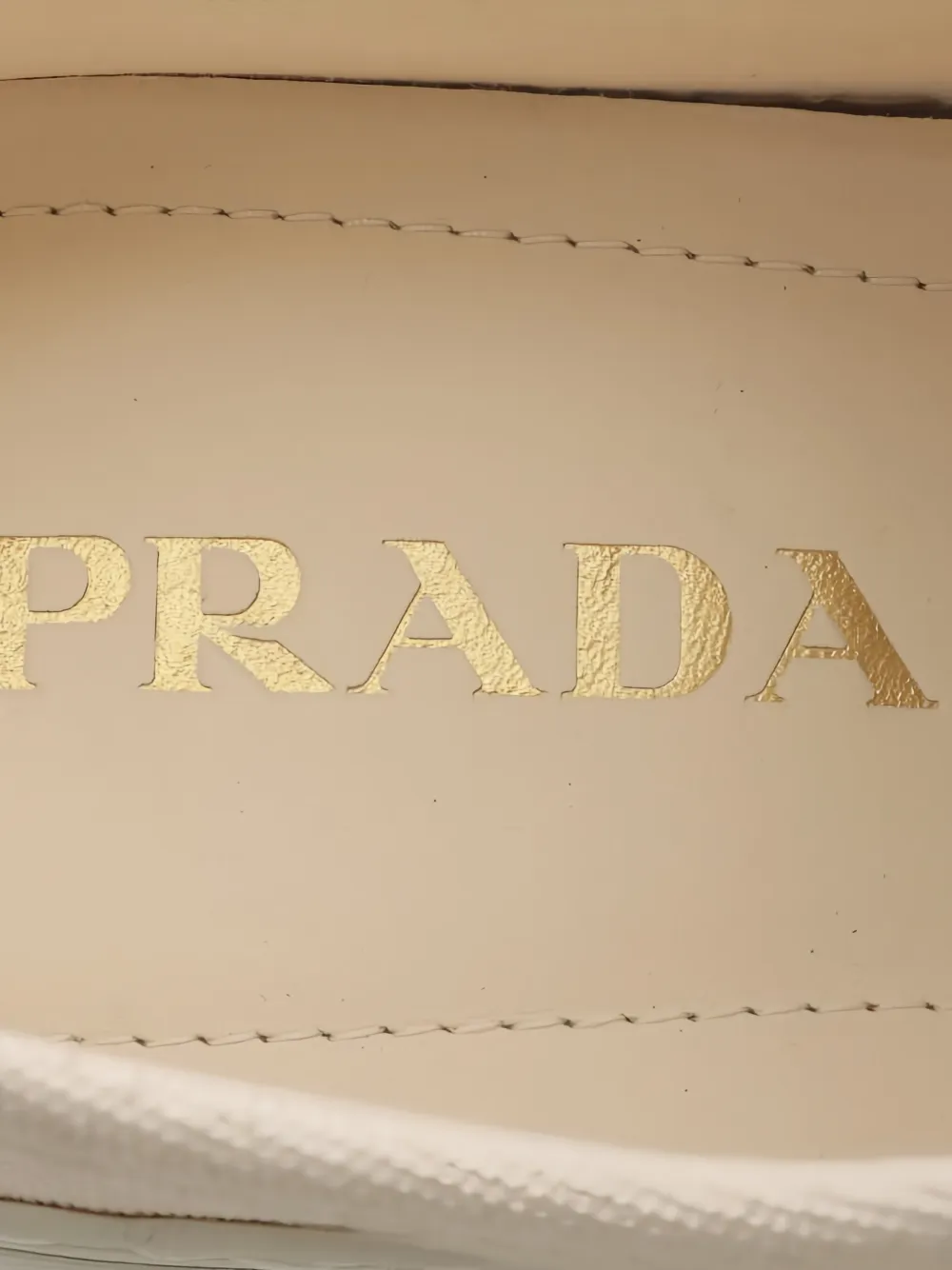 2020s Canvas Triangle-Logo Sneakers