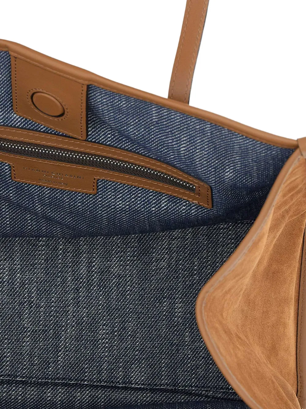 GIANNI CHIARINI Marcella suède schoudertas met stiksel en studs Bruin