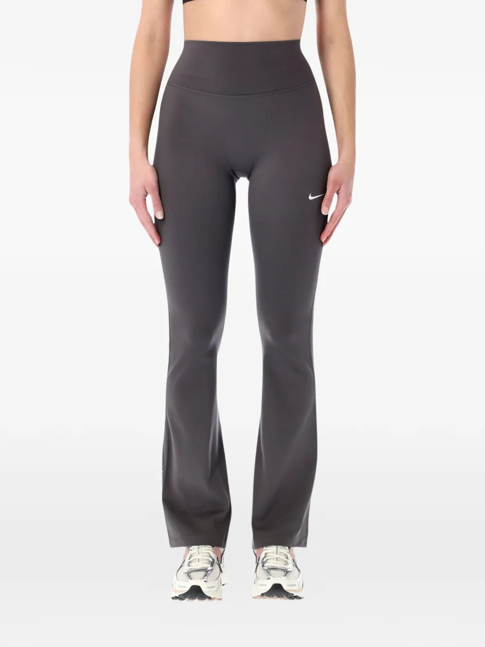 Nike flared logo-print leggings - Grau