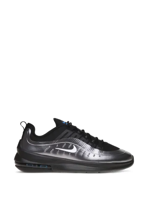 Nike Air Max Axis sneakers