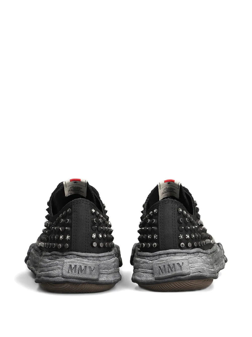 Maison MIHARA YASUHIRO Peterson 23 low-top sneakers met studs Zwart