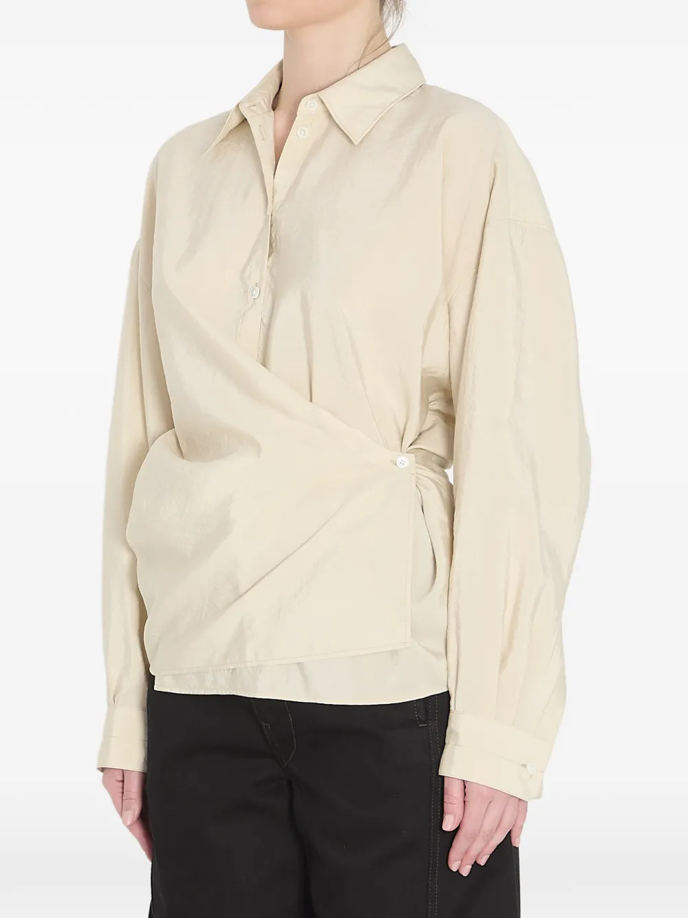 LEMAIRE Gedraaide blouse met gekreukt effect Beige