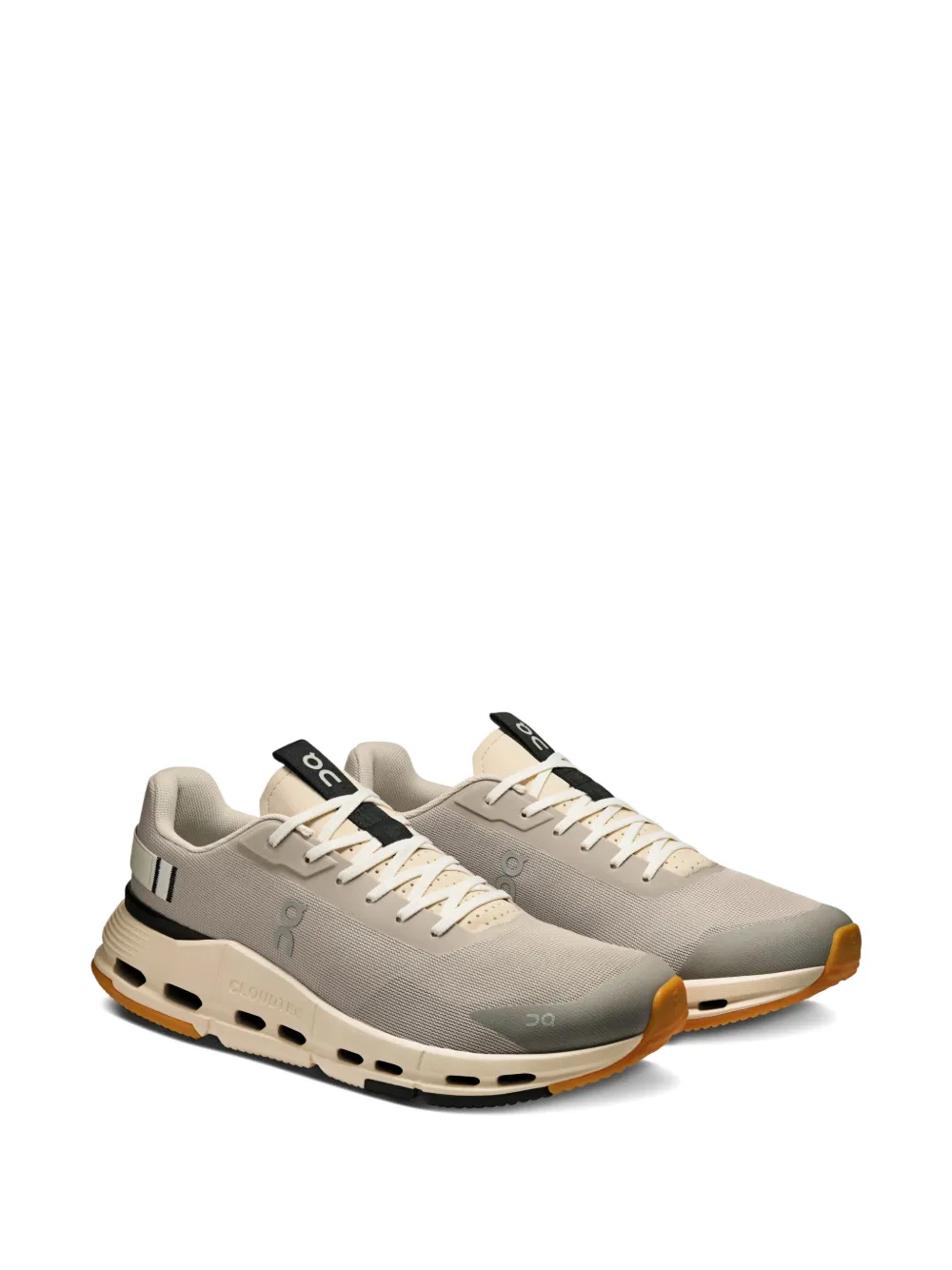 On Running Cloudnova Form 2 sneakers Beige