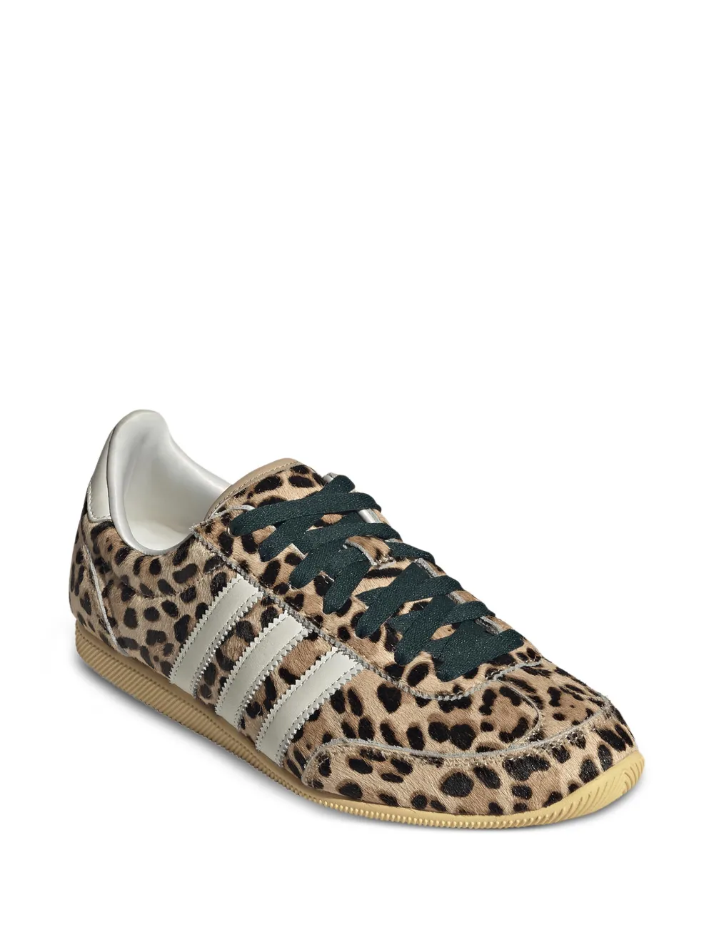 adidas Sneakers met luipaardstrepen Bruin