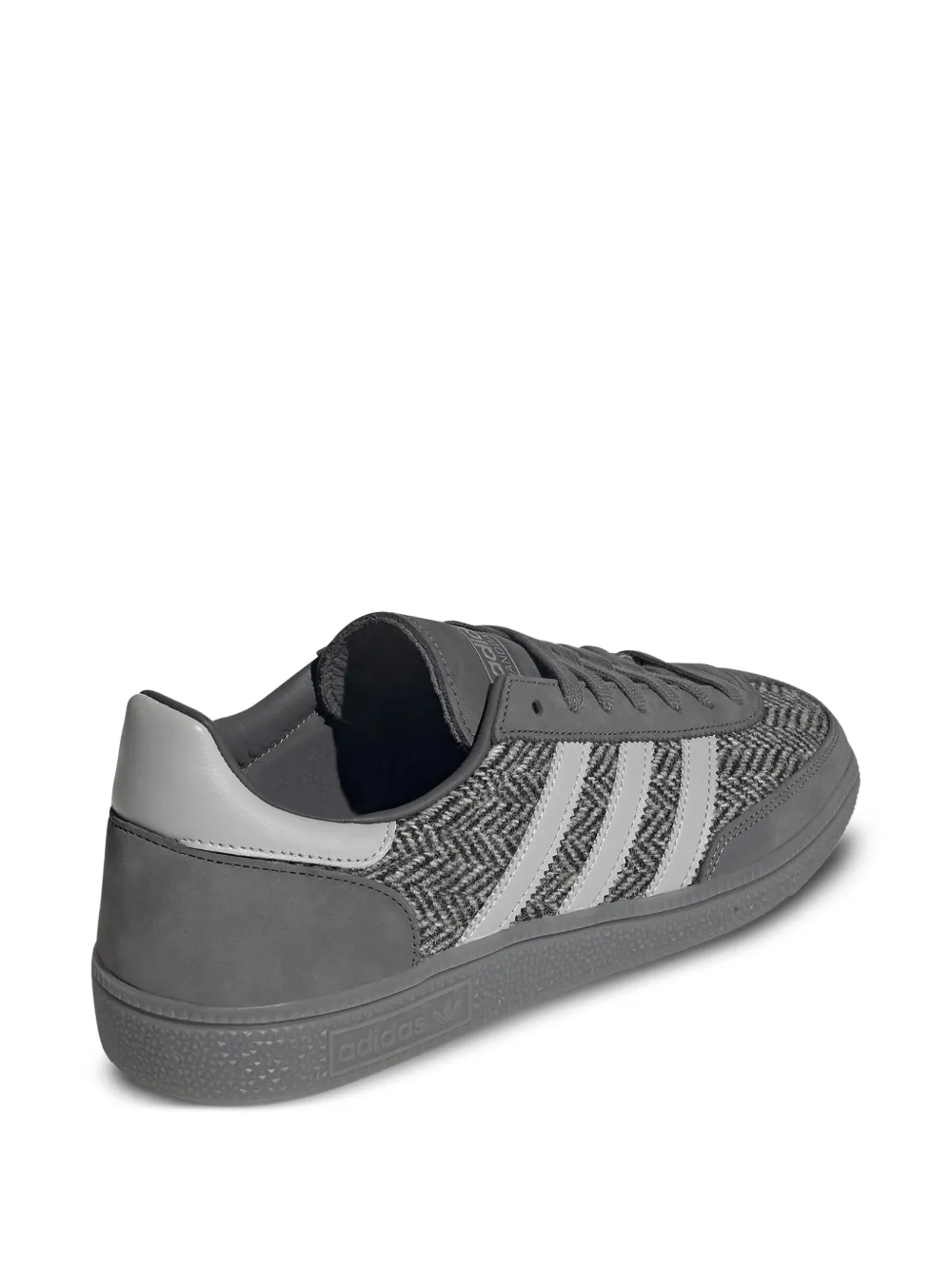 adidas Handball Spezial gestreepte sneakers met visgraatpatroon Grijs