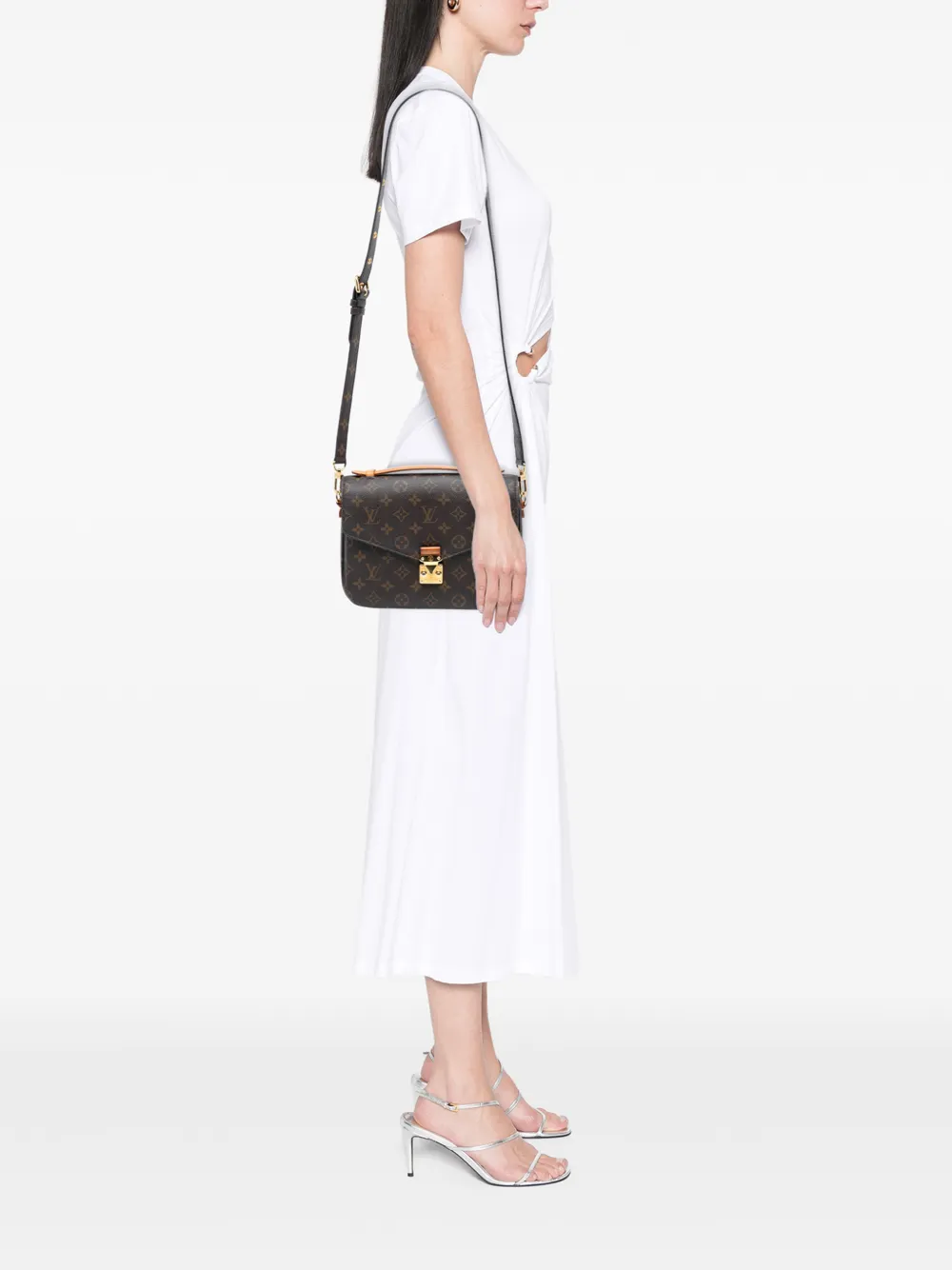 2021-2025 Monogram Pochette Metis Satchel