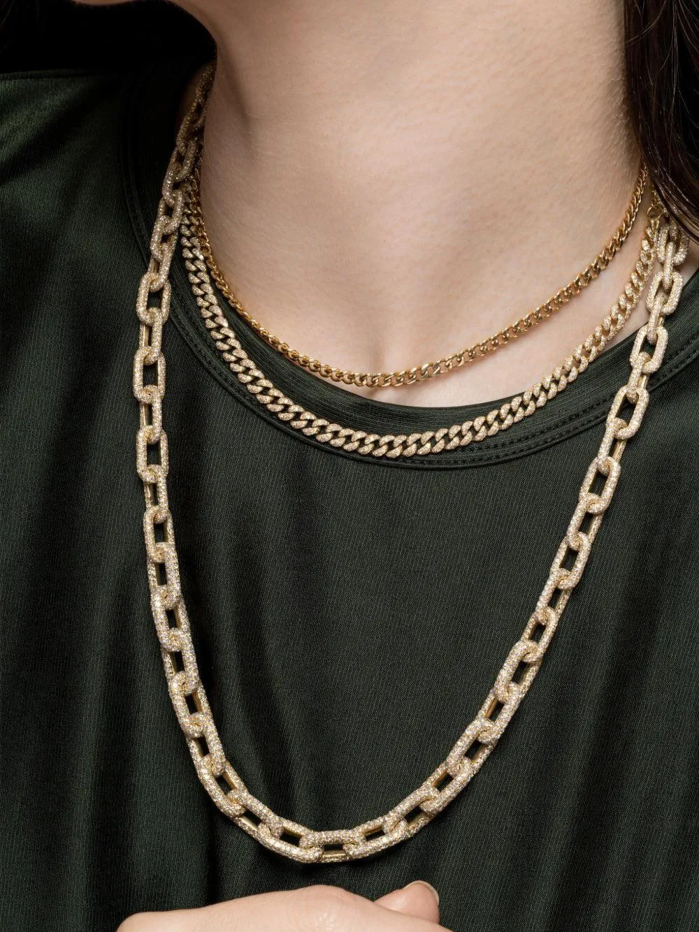 SHAY Link Choker Necklace in Gold, view 4