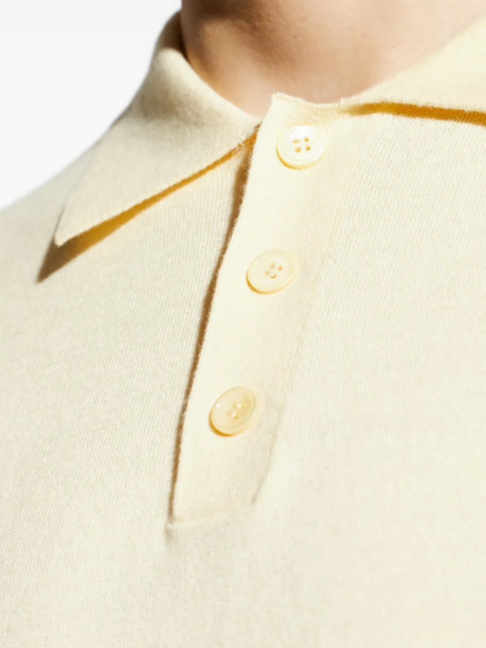 Lisa Yang Poloshirt met knoop en lange mouwen Geel