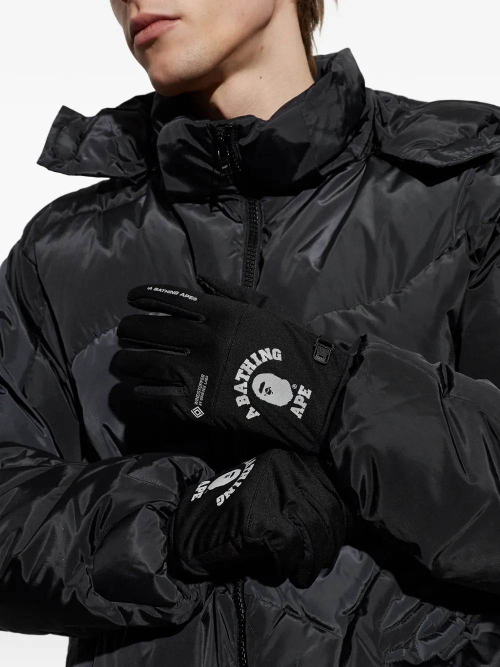A BATHING APE GLOVE 手袋　ape A BATHING APE® logo-print Gloves | Black | FARFETCH