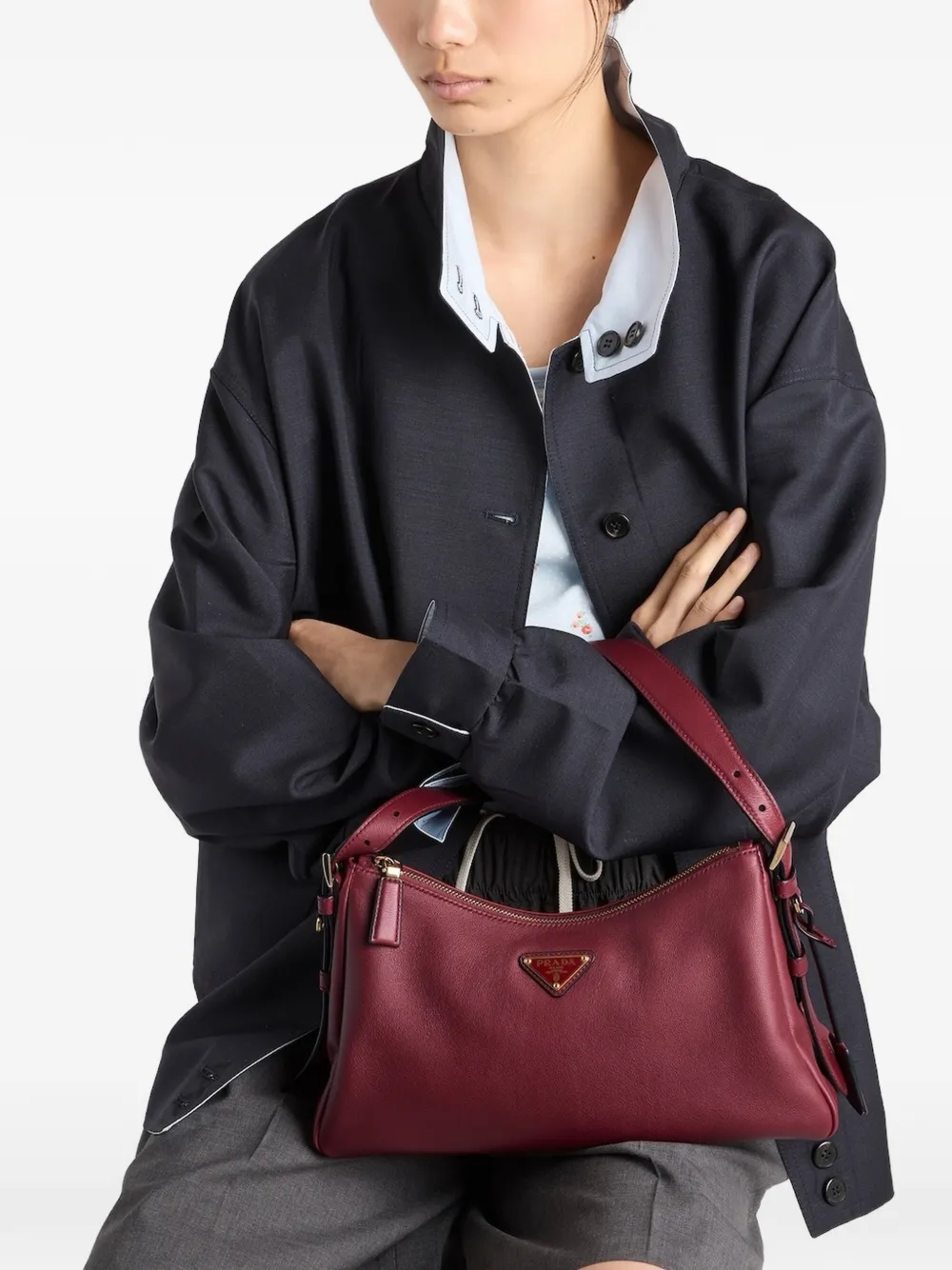 Prada Aimée medium suède schoudertas Rood