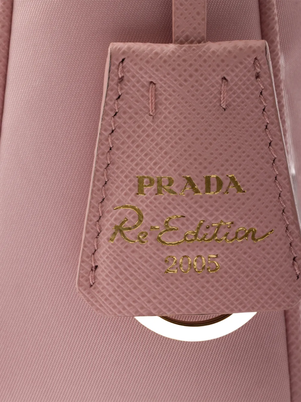 Prada Re-Edition 2005 Re-Nylon en Saffiano mini-tas Roze