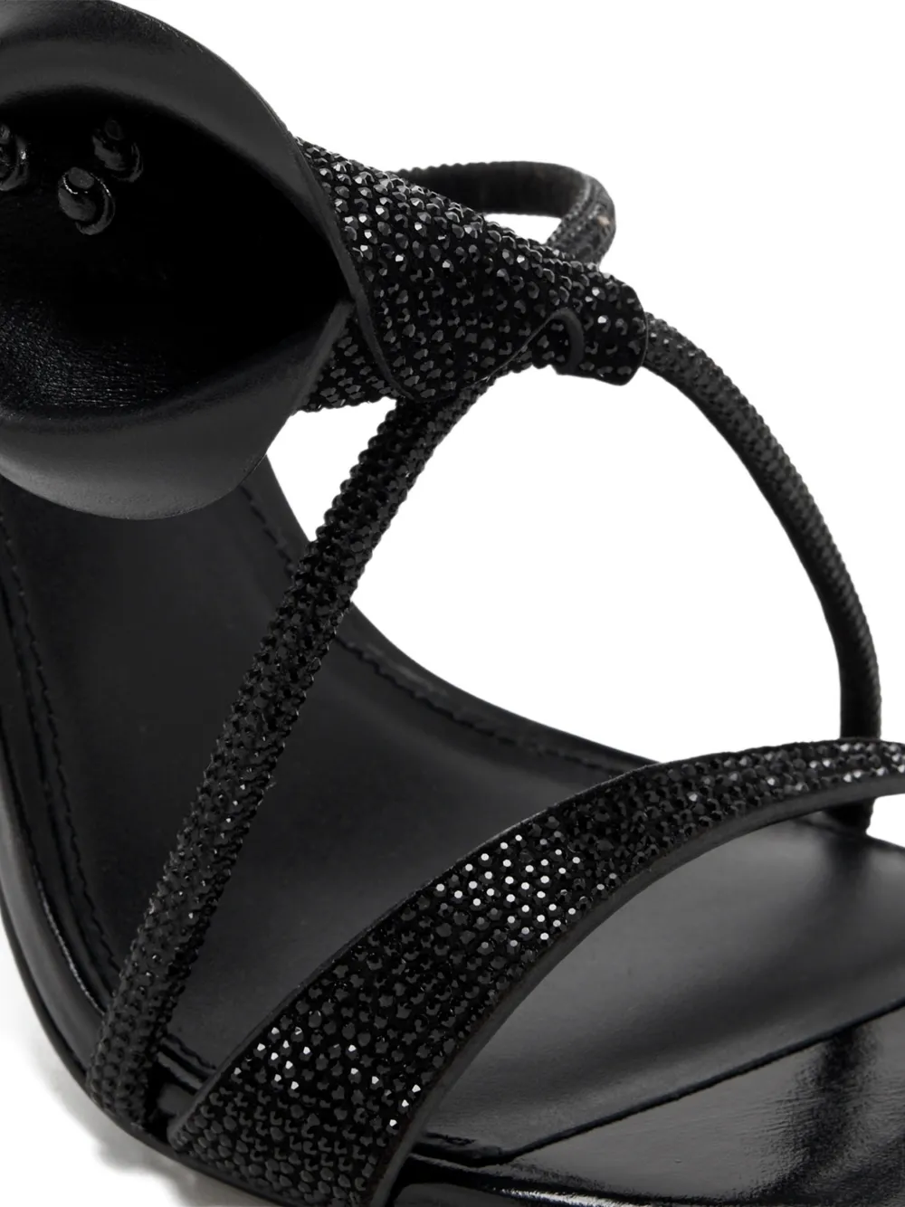 Cult Gaia Camilla sandalen verfraaid met bloemen Zwart