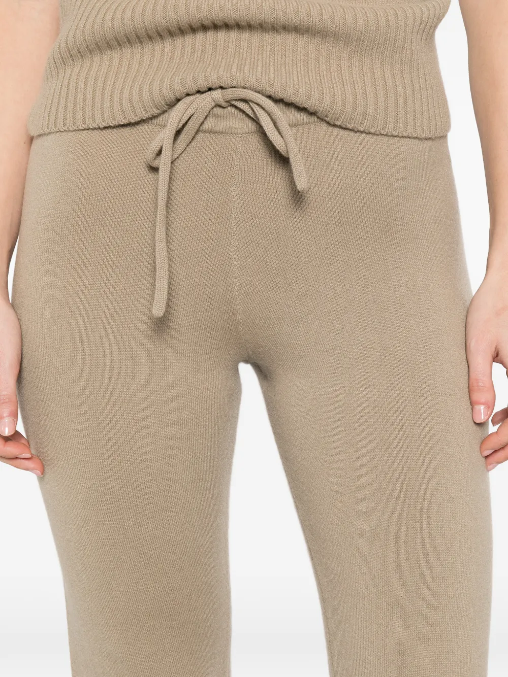 extreme cashmere Nº461 Wander gebreide broek Beige