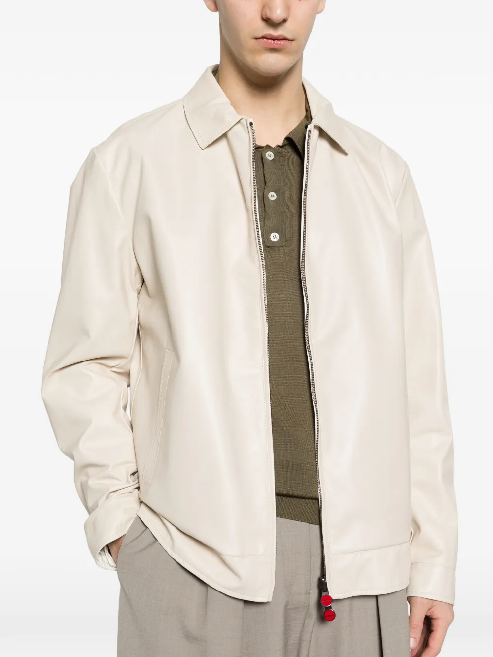 Kiton Omkeerbaar jack met ritssluiting en paspelzakken Beige