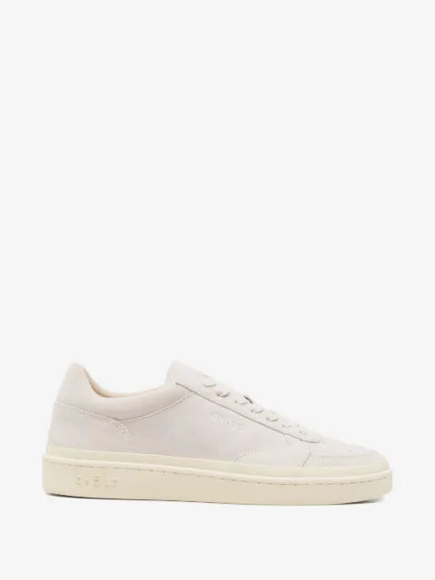 GHŌUD tenis con agujetas y perforaciones