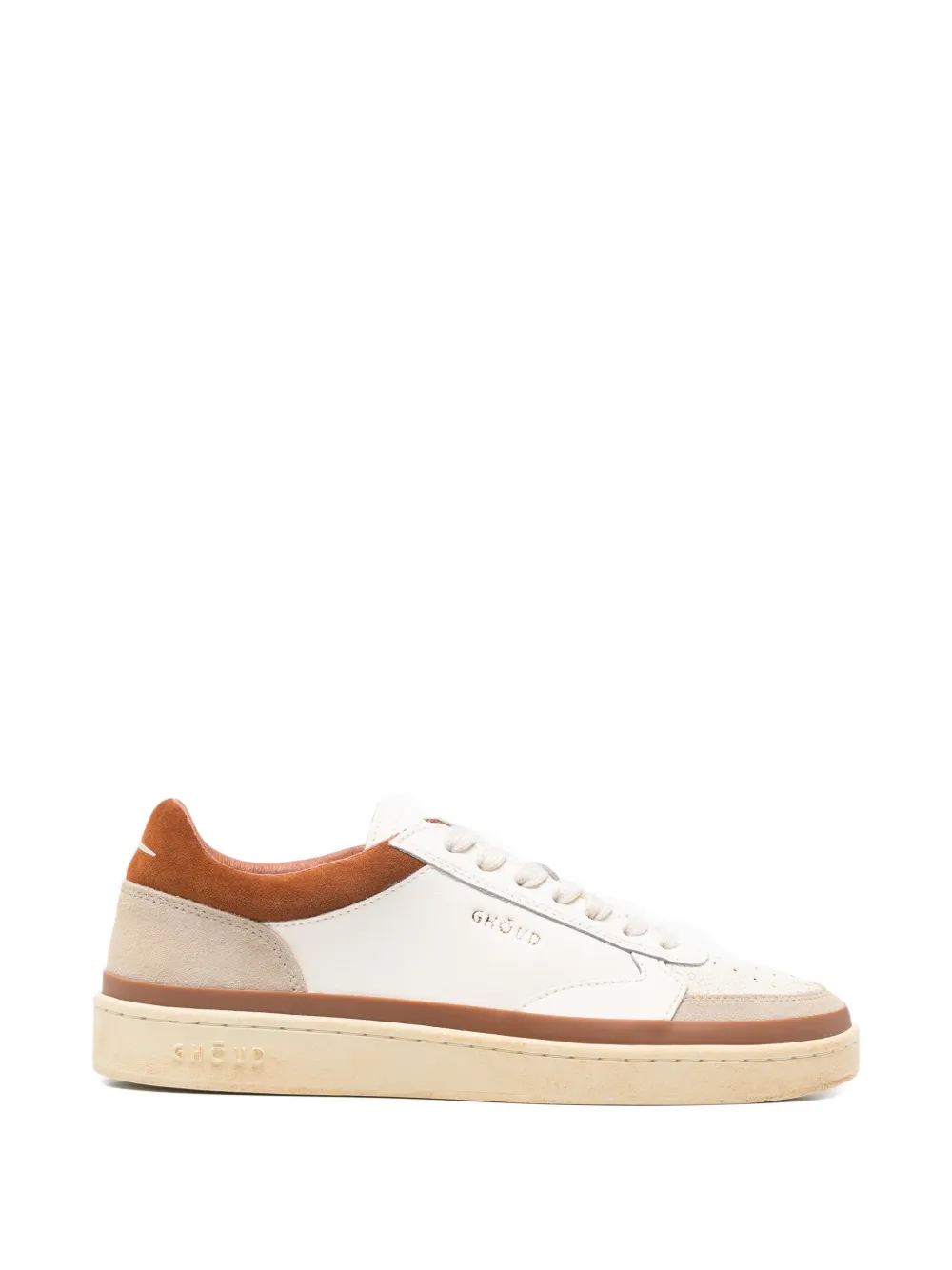 GHŌUD suede-panel sneakers Wit