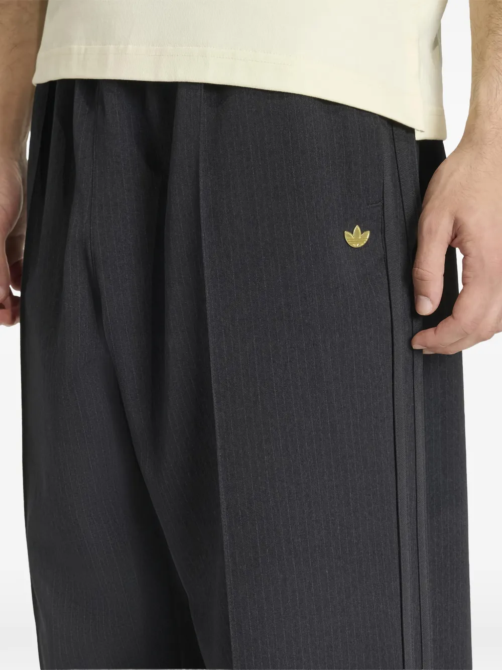 adidas Firebird trainingsbroek met krijtstreep Zwart
