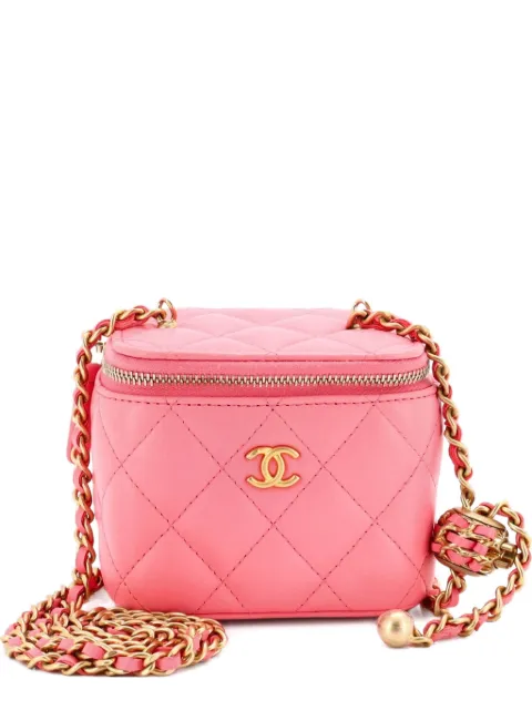 CHANEL Pre-Owned Pearl Crush Vanity Case with Chain Quilted Lambskin Mini clutch bag