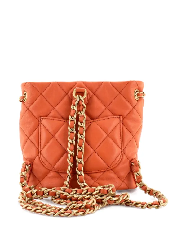 CHANEL Pre-Owned CC Pocket Chain Bucket Quilted Lambskin 