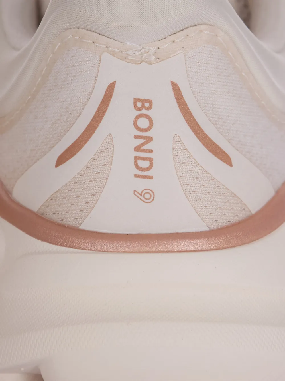 HOKA Bondi 9 sneakers Roze