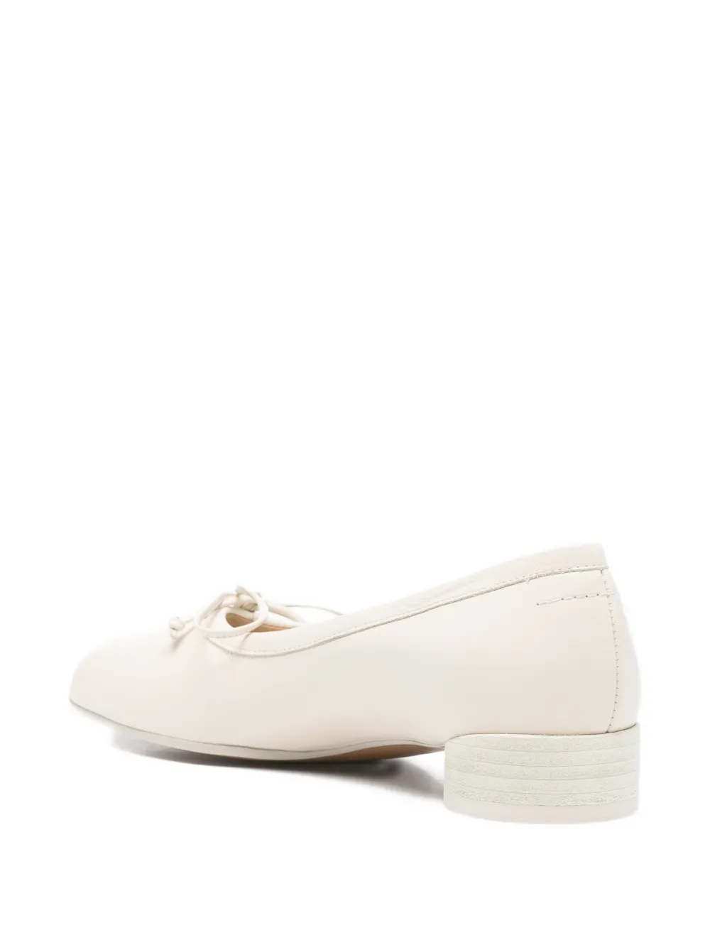 MM6 Maison Margiela bow-detail leather pumps Beige
