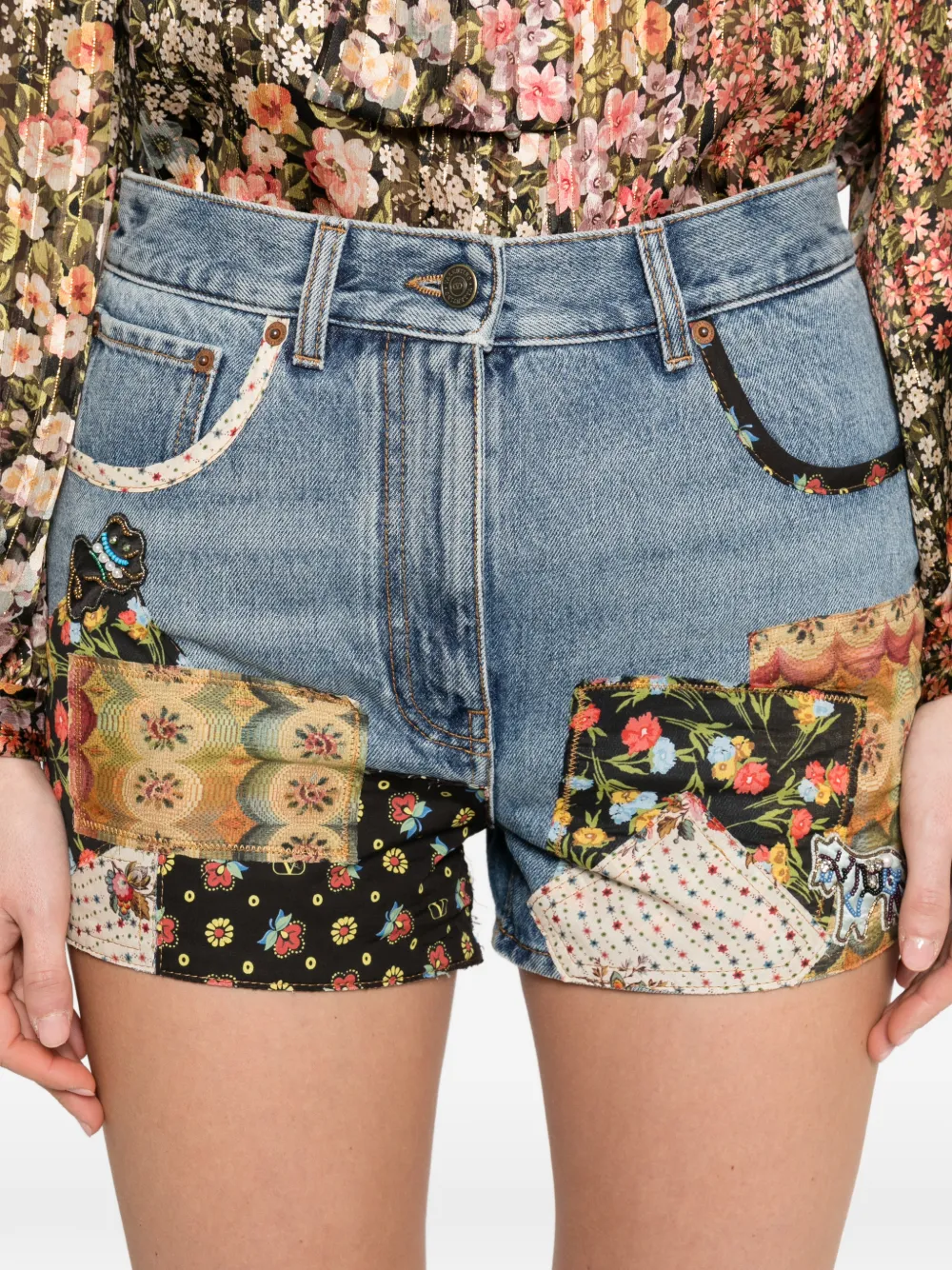 Valentino Garavani Denim shorts met patchwork en kralen applicatie Blauw
