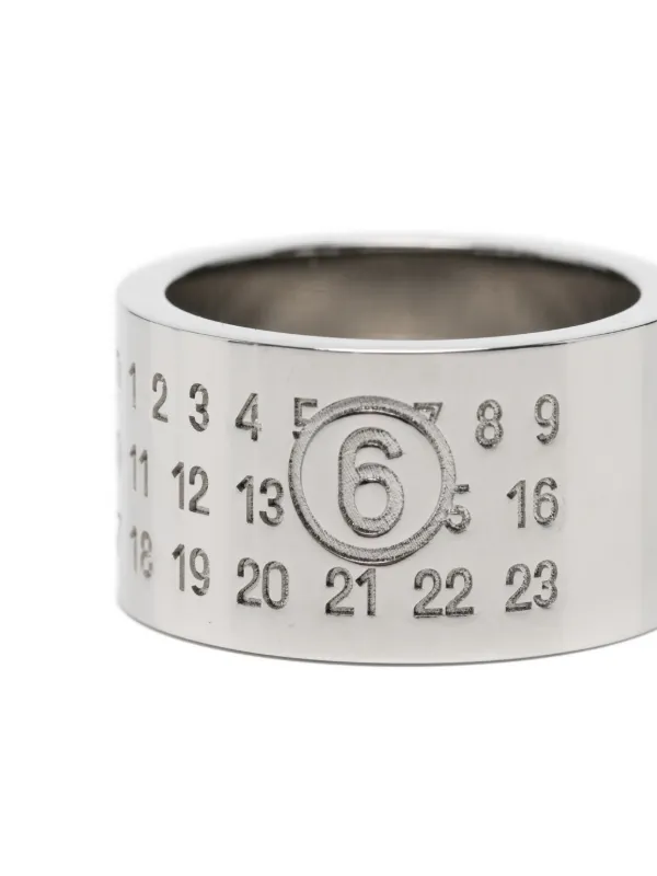 MM6 Maison Margiela Logo Ring | Silver | FARFETCH AO