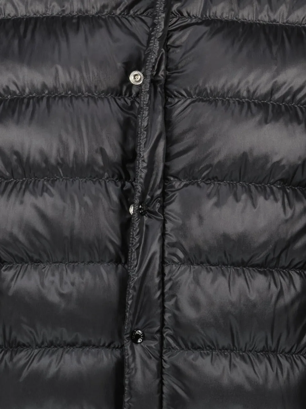 Moncler Selves gewatteerd jack met lange mouwen en rits Zwart
