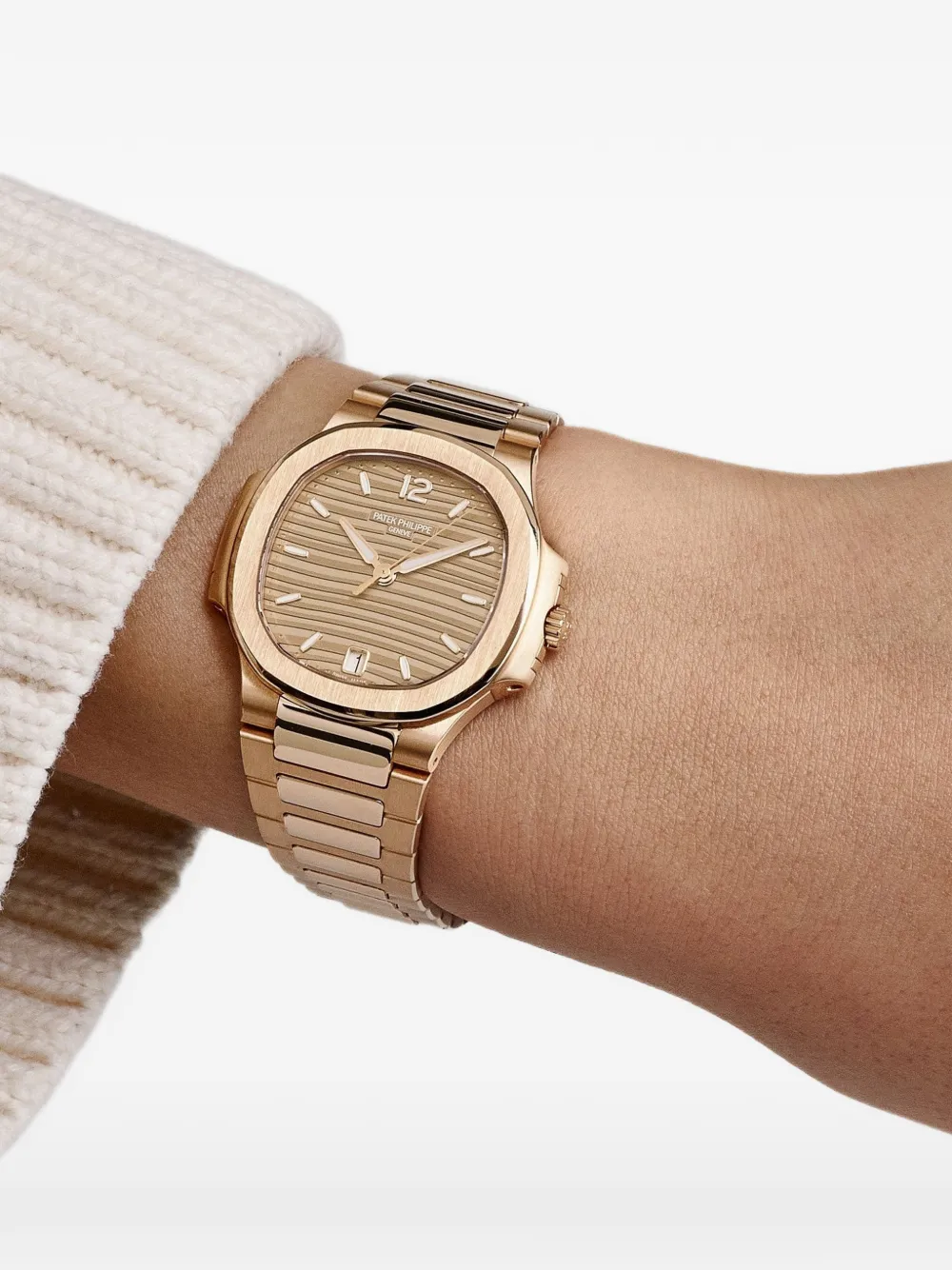 2021 Nautilus 7118/1R-010 'Ladies' 35 mm watch