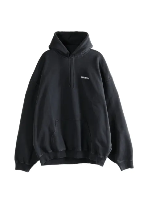 VETEMENTS logo-detail hoodie