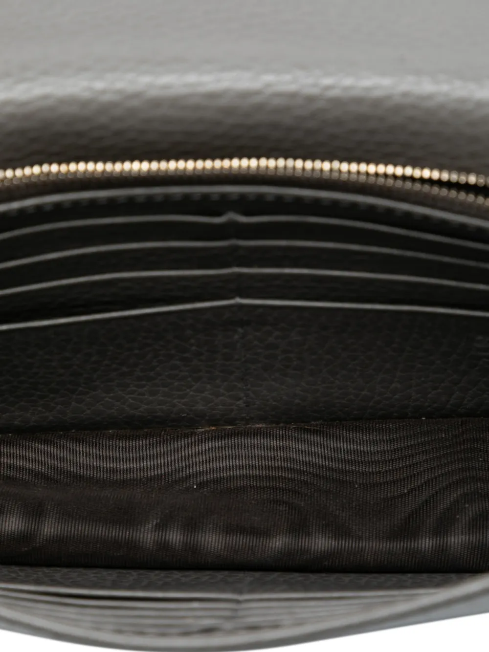 Pre-owned Gucci 2016-2025 Interlocking G Dollar Calfskin Wallet On Chain Crossbody Bag In Gray