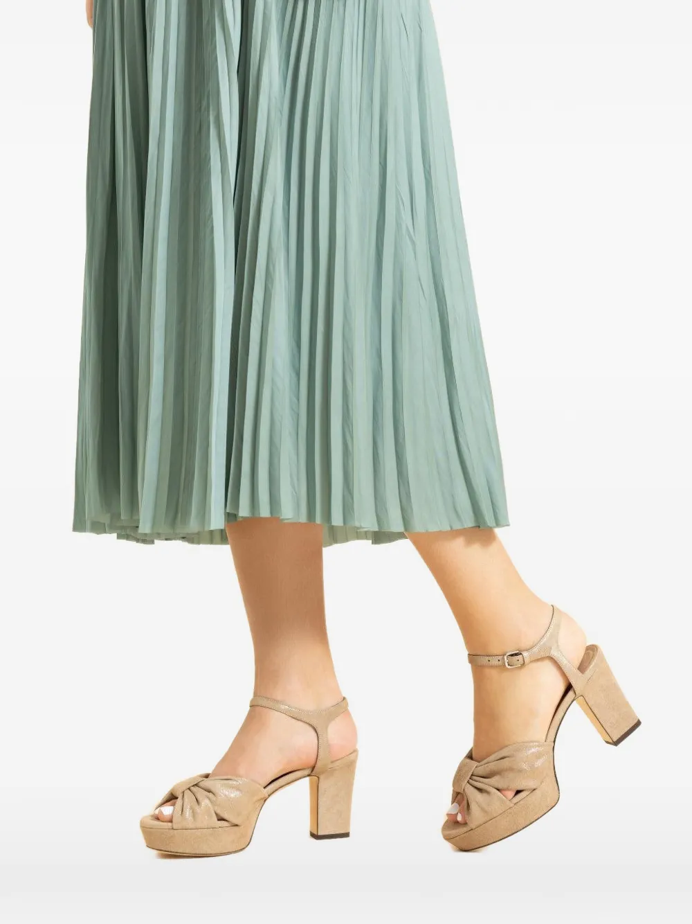 Jimmy Choo Heloise sandalen met plateauzool en geknoopt detail Beige