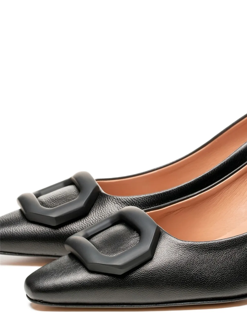 Poche Paris Pumps met gesp Zwart