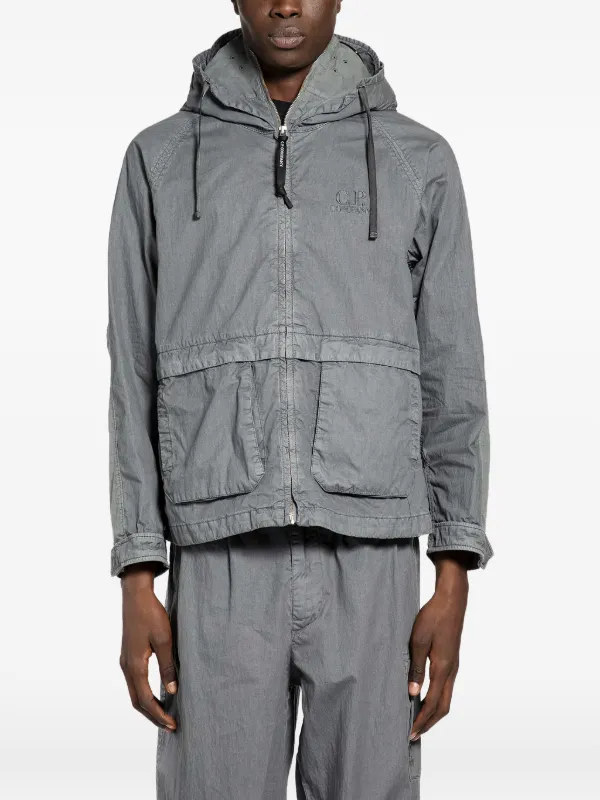 C.P. COMPANYジャケット　グレーｍ 33492157_64403630_600.jpg