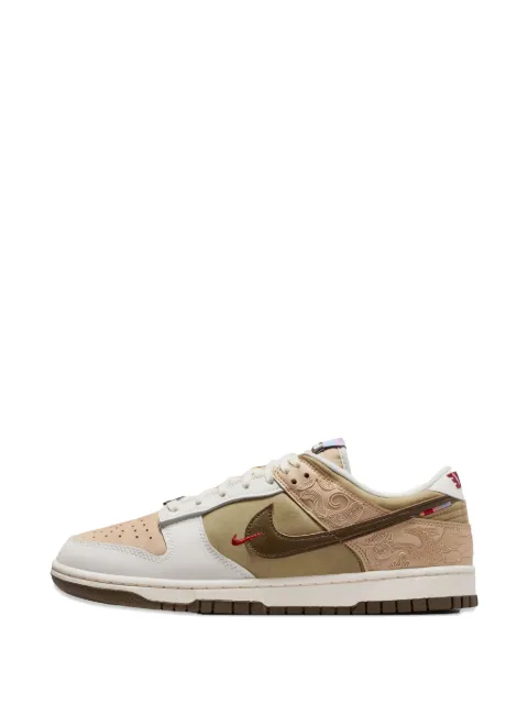 Nike Dunk Low SE "LNY" patterned low sneakers