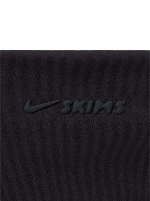 Skims x Nike Matte バイカーショーツ | ブラック | FARFETCH JP
