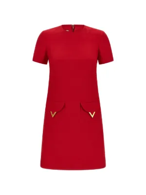 sachin and babi light blue dress My Collection: The red velvet gown Joan Collins wore on Dynasty always  reminds me of the red velvet gown Vivian Leigh wore in Gone With The Wind.  I heard that Nolan once