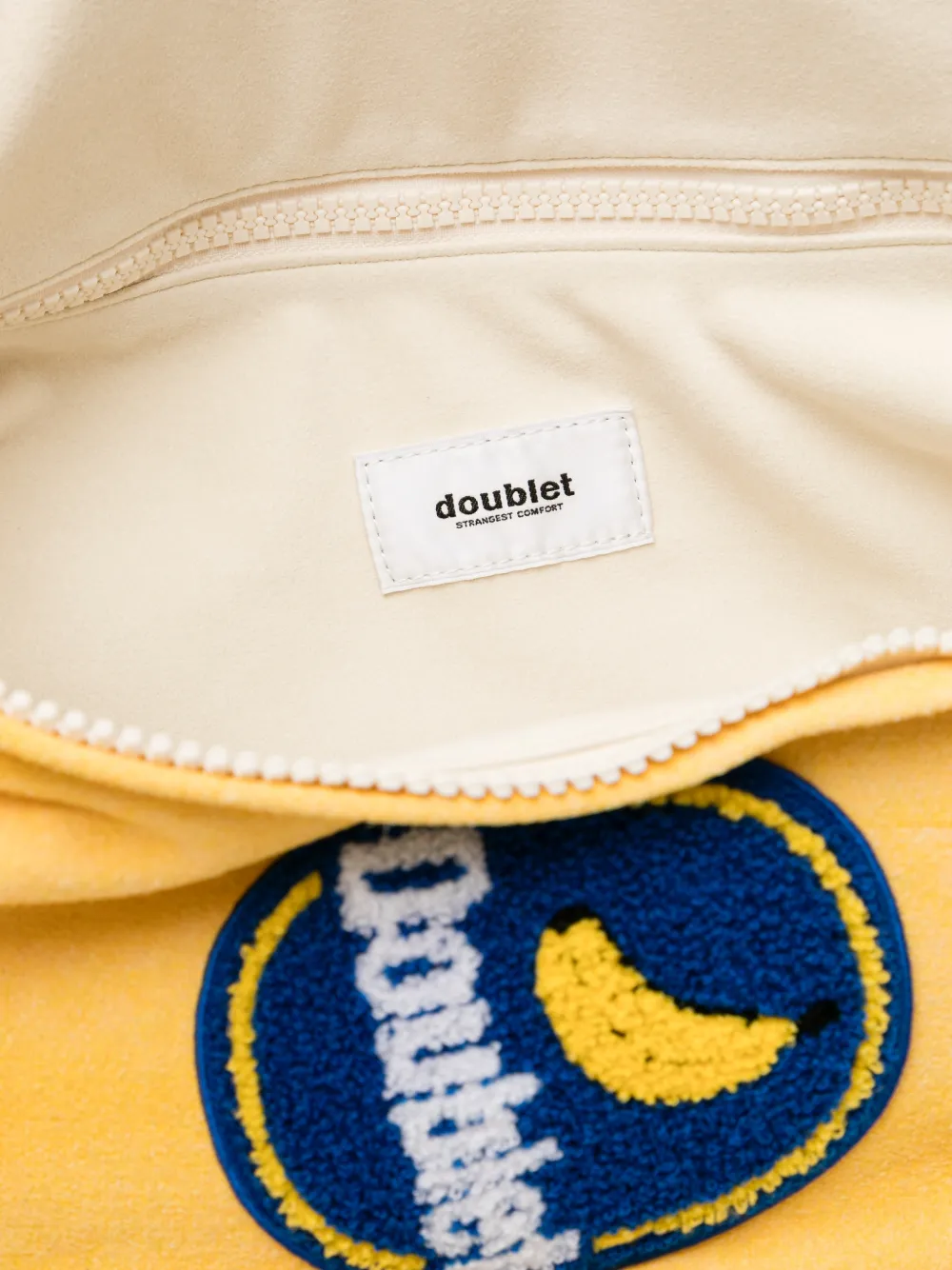 Doublet Peelable Banana Bag | Yellow | FARFETCH ID