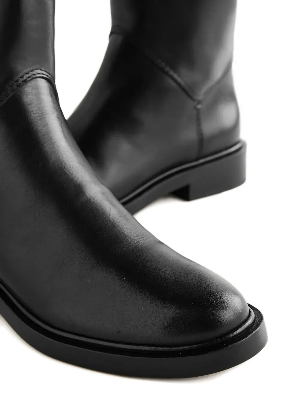 Reformation Knielaarzen met gesp Zwart